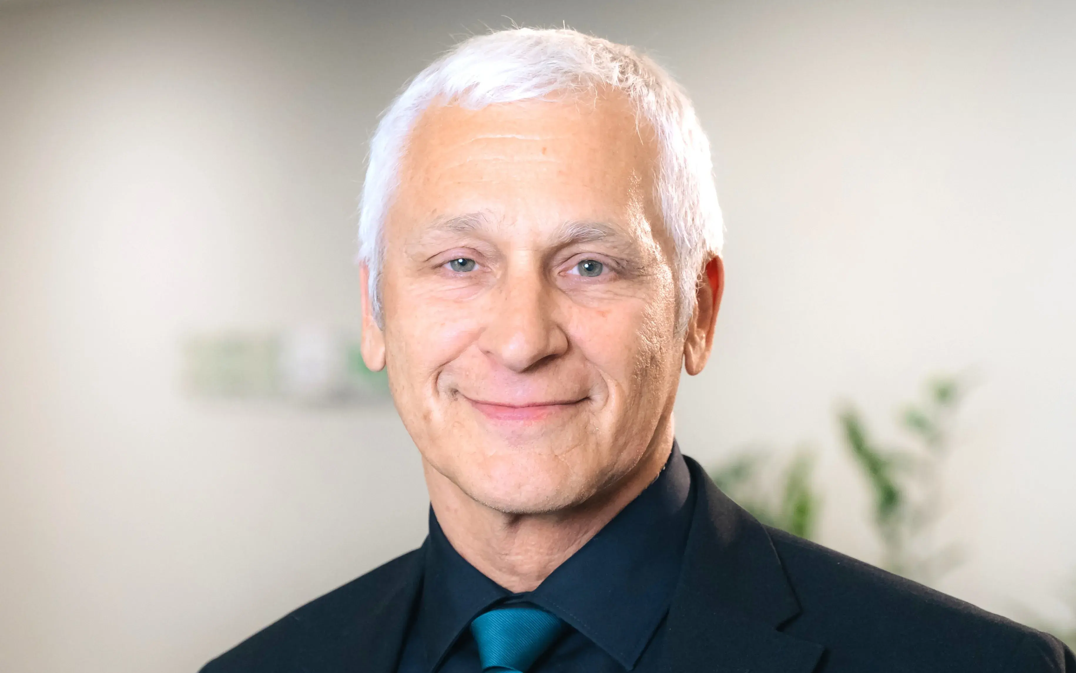 Dr. Christian Mayer
